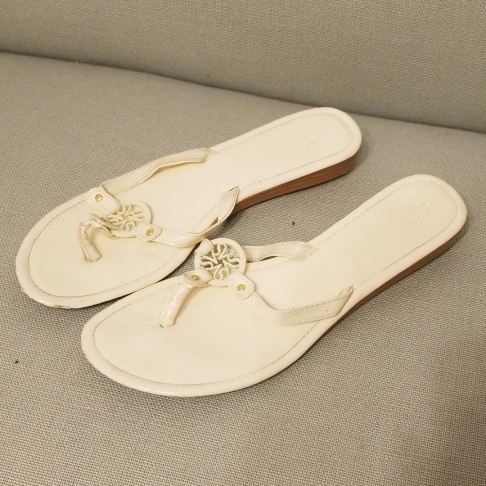Simply Vera off white sandals